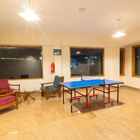 Hotel Rising Star Near To Mall Road #Budgetfriendly #Bigrooms #Garden #Bonfire #Parking #Forestview #Mountainview Manāli Exteriör bild
